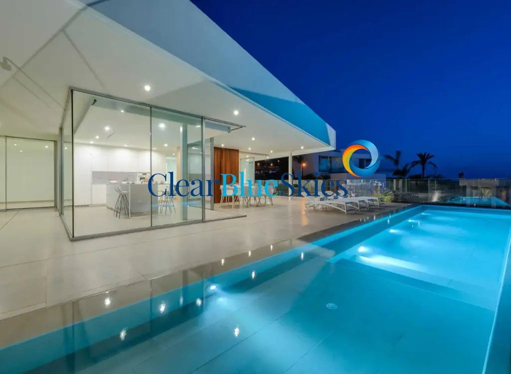 Image of 5 bed villa for sale in Abama Golf