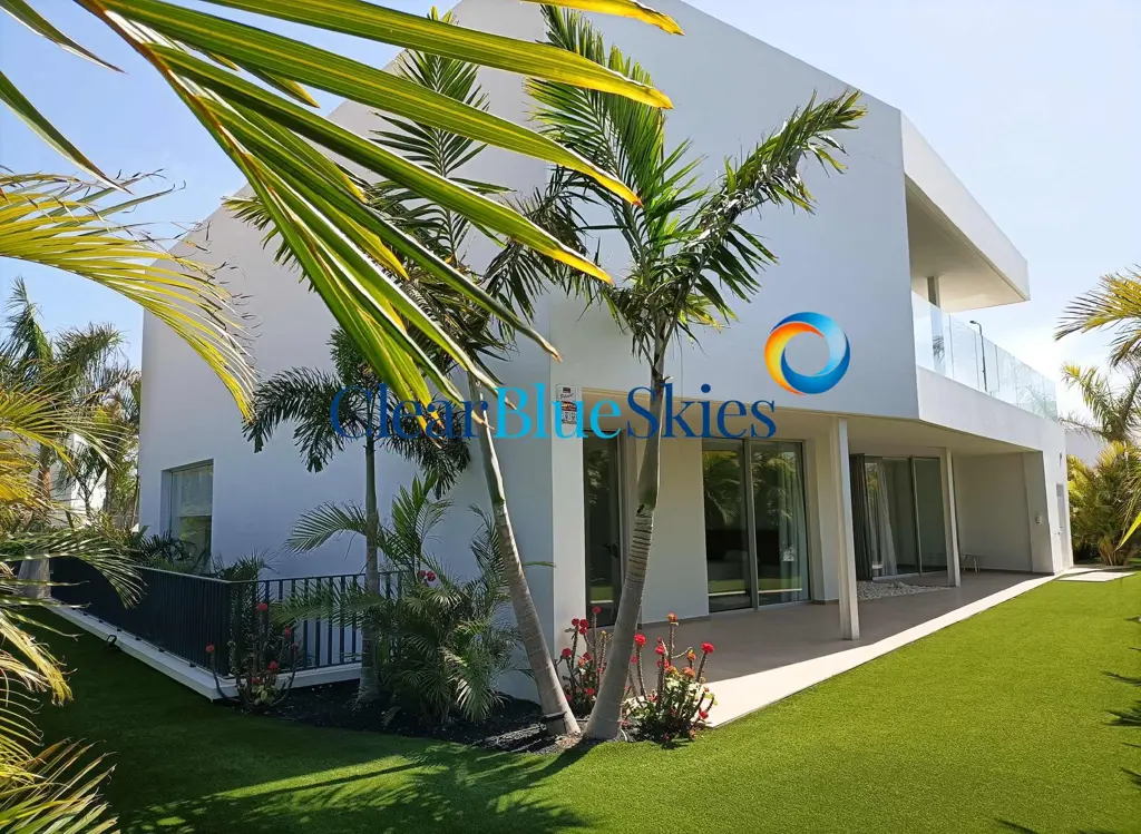 Image of 5 bed villa for sale in Abama Golf