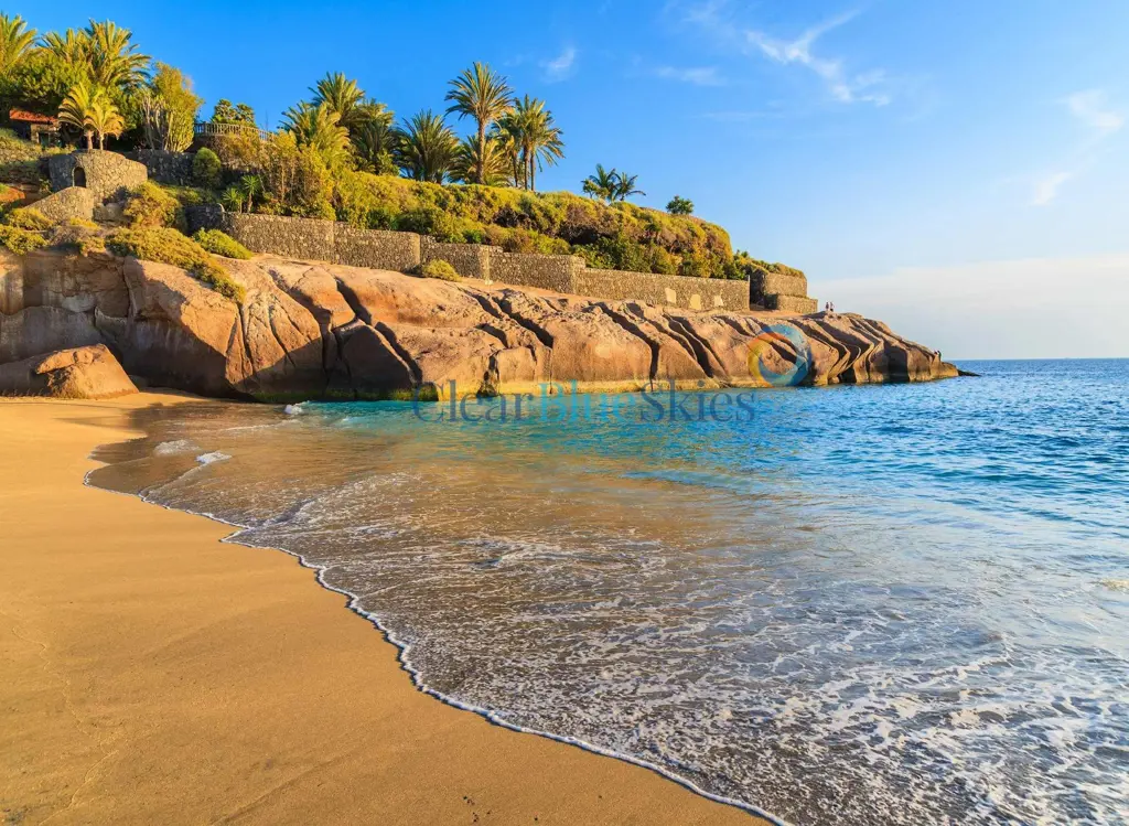 Image of 5 bed villa for sale in El Duque, Habitats del Duque