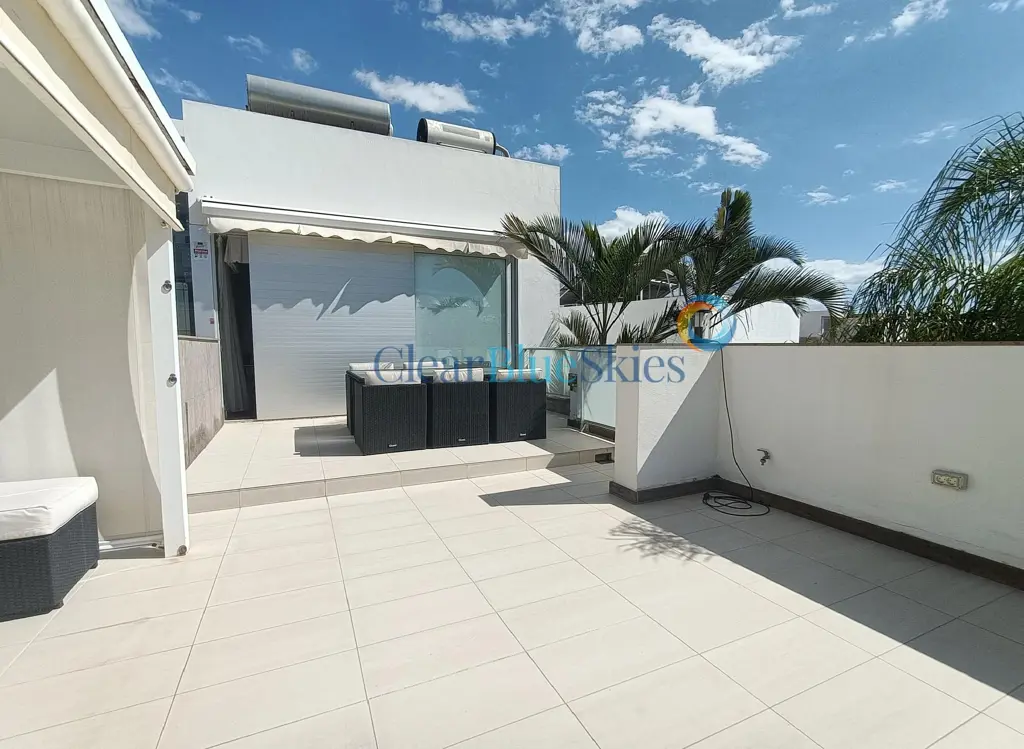 Image of 5 bed villa for sale in El Duque, Habitats del Duque