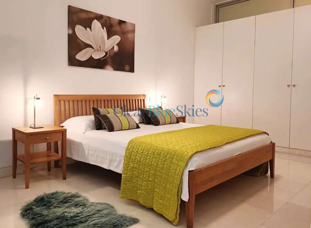 Image of 5 bed villa for sale in El Duque, Habitats del Duque