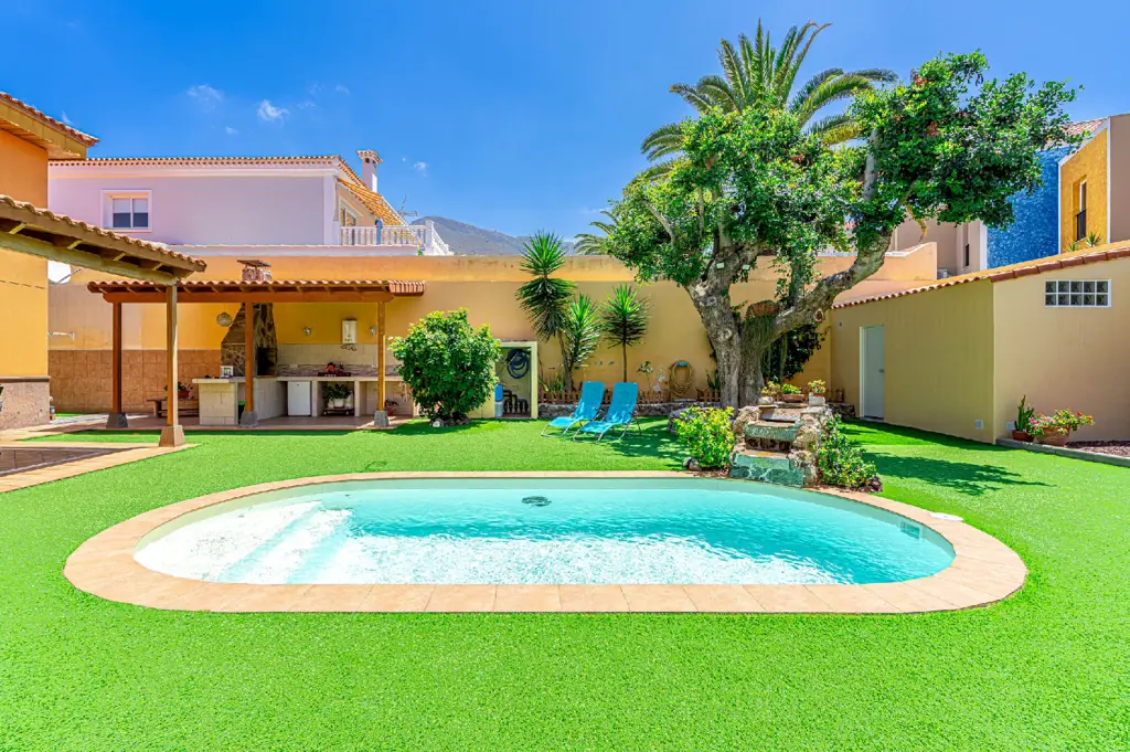 Image of 3 bed villa for sale in Los Olivos