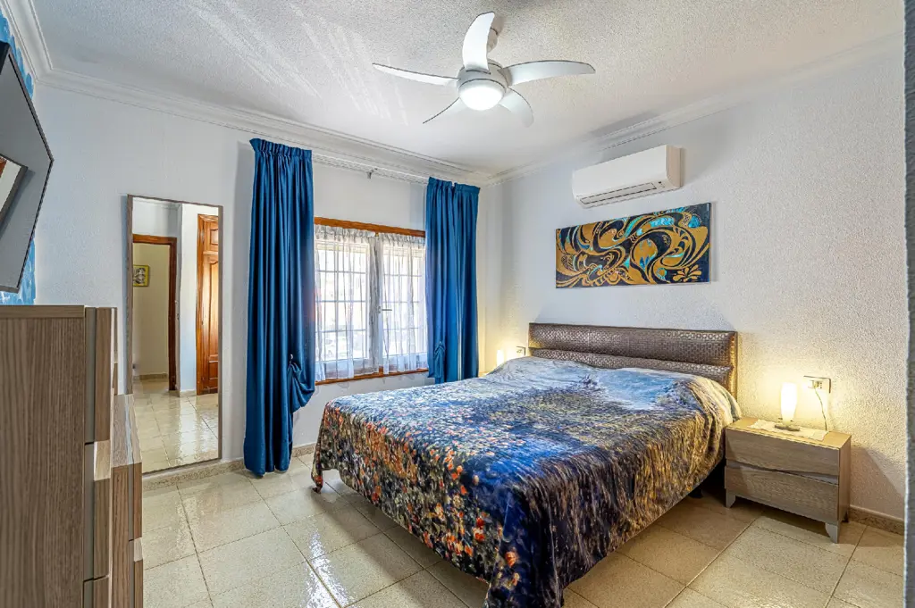 Image of 3 bed villa for sale in Los Olivos