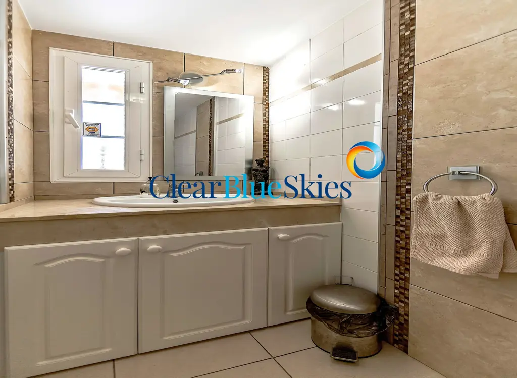 Image of 3 bed house for sale in El Duque, El Veril del Duque