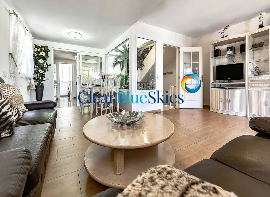 Image of 3 bed house for sale in El Duque, El Veril del Duque