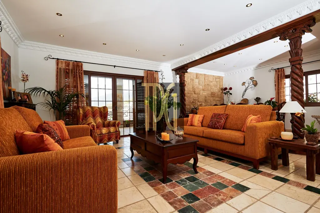 Image of 4 bed villa for sale in Torviscas Alto, Roque del Conde