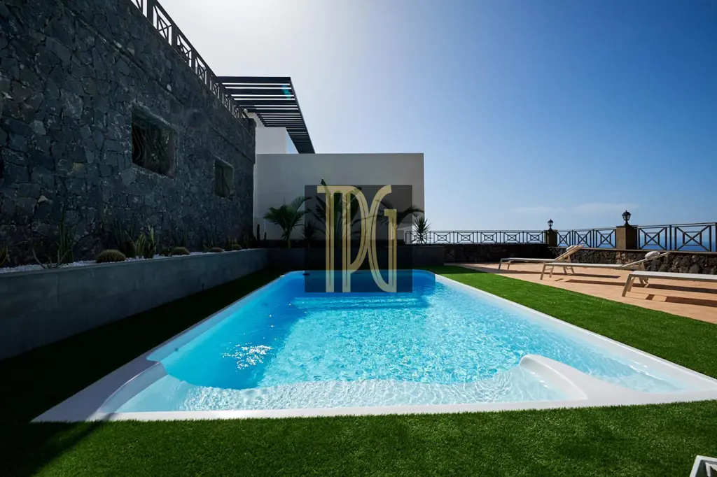 Image of 4 bed villa for sale in Torviscas Alto, Roque del Conde
