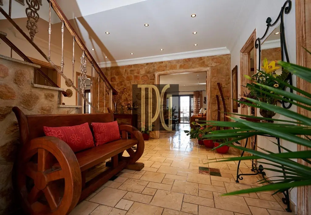 Image of 4 bed villa for sale in Torviscas Alto, Roque del Conde