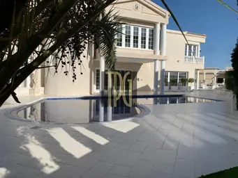 6 bed villa for sale in Adeje Golf