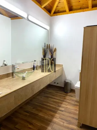 3 bed house for sale in Aripe