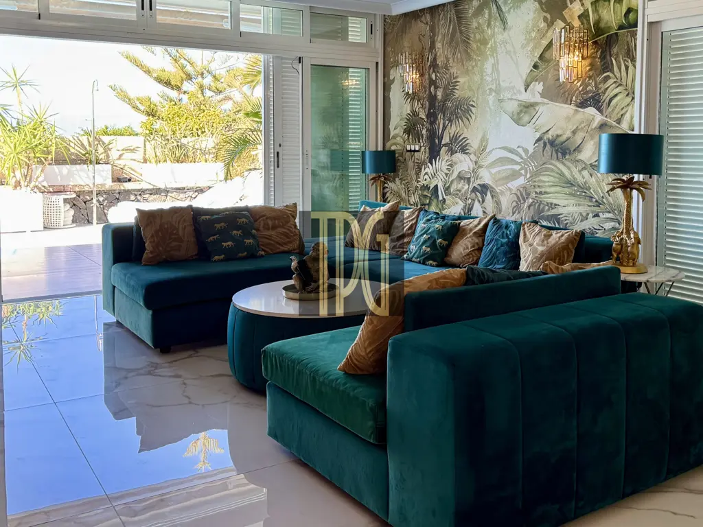 Image of 4 bed house for sale in El Madroñal