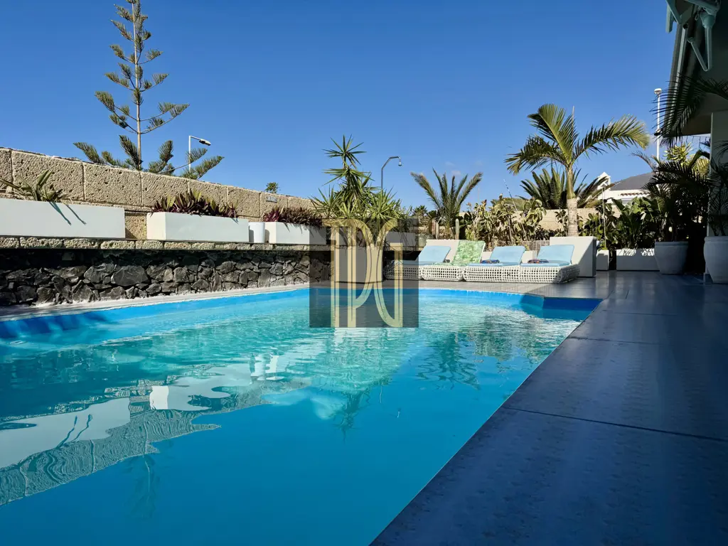 Image of 4 bed house for sale in El Madroñal