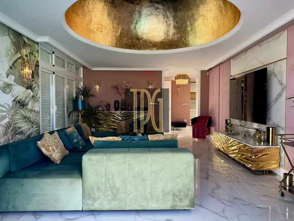 Image of 4 bed house for sale in El Madroñal