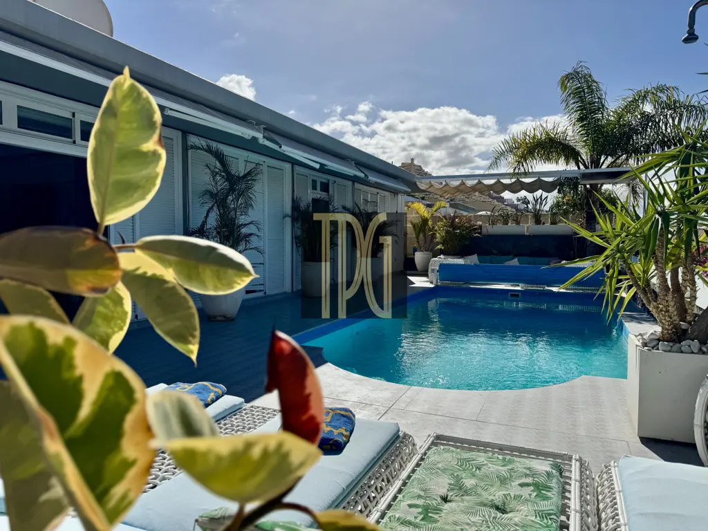 Image of 4 bed house for sale in El Madroñal