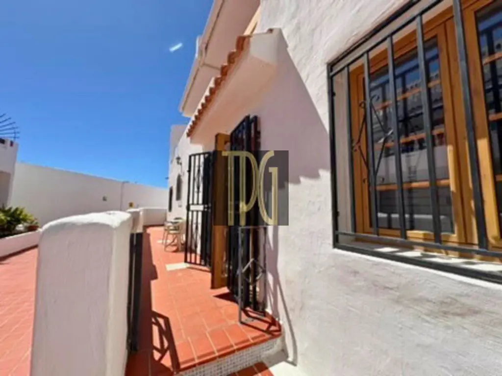 Image of 2 bed apartment for sale in Los Cristianos, Port Royale