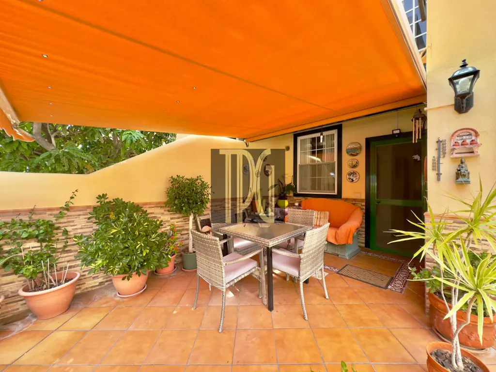 Image of 3 bed townhouse for sale in Las Rosas