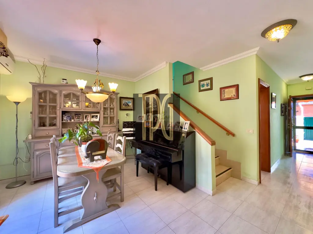 Image of 3 bed townhouse for sale in Las Rosas