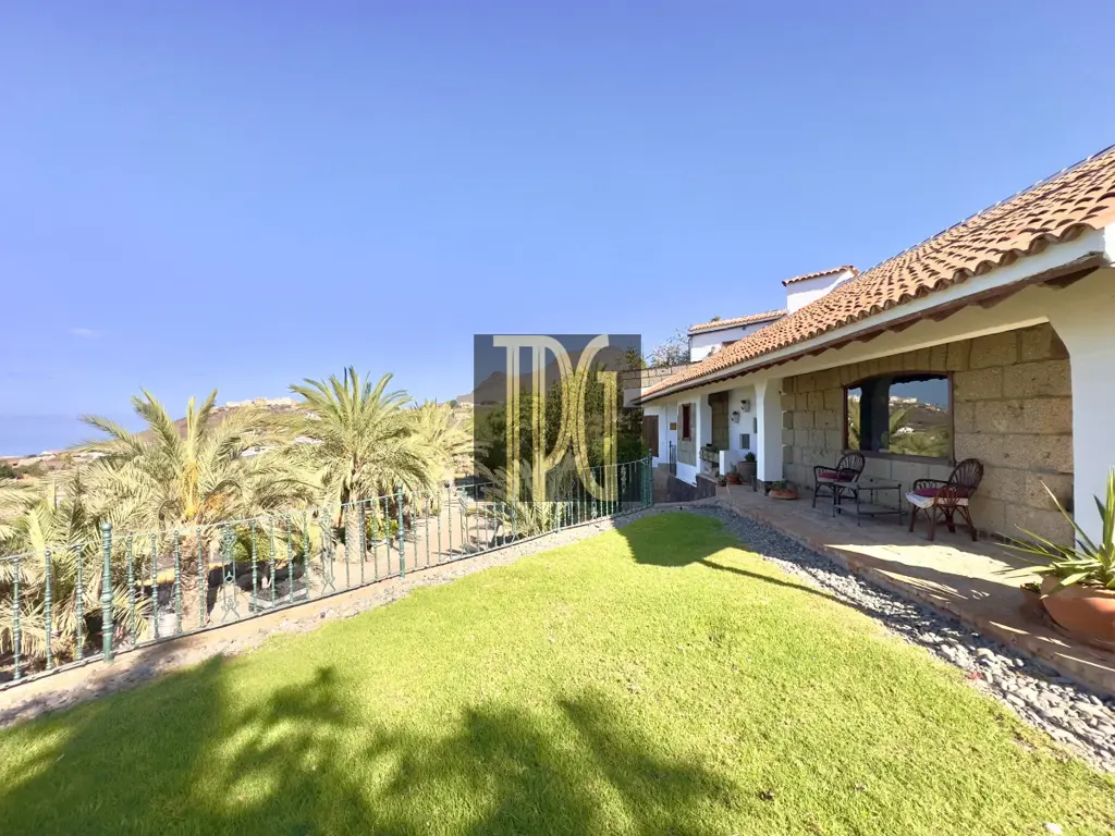 Image of 4 bed house for sale in La Sabinita