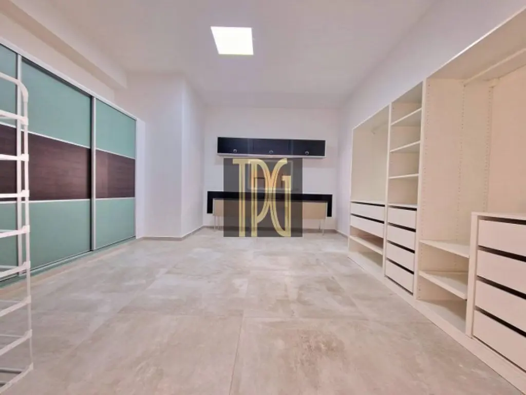 Image of 6 bed villa for sale in Adeje Golf