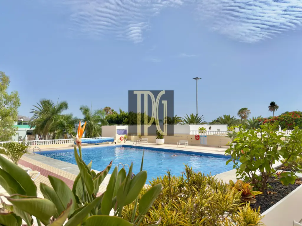 Image of 1 bed apartment for sale in Los Cristianos, Bahía