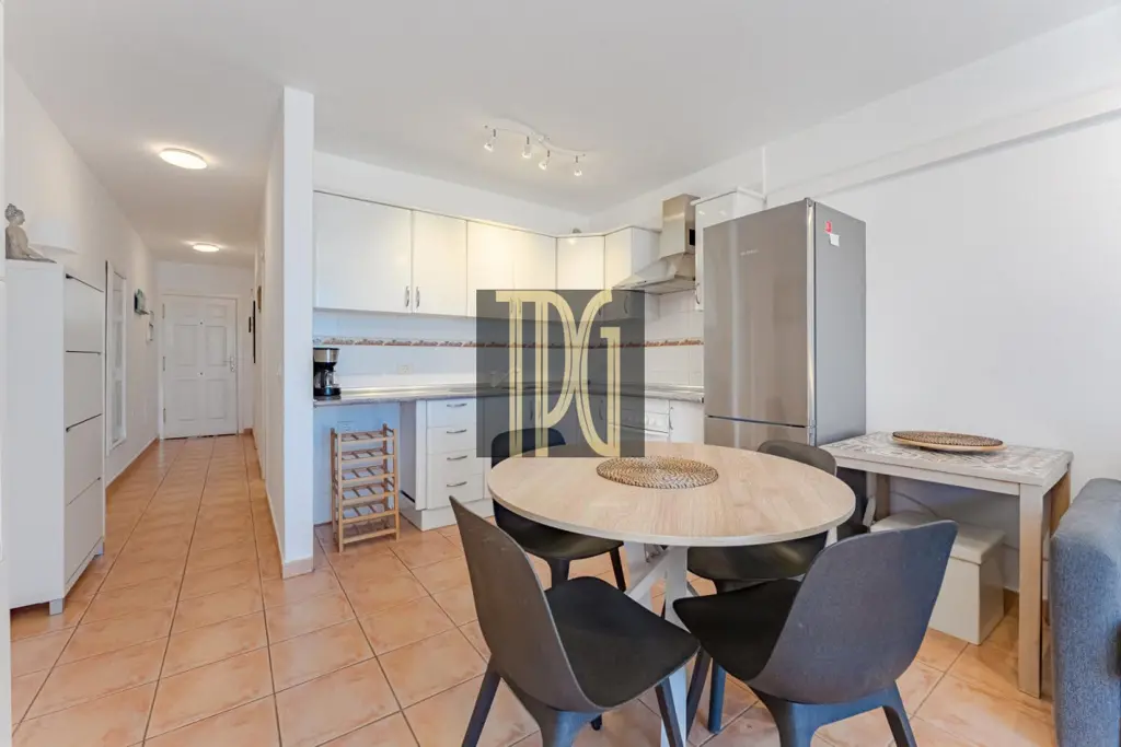 Image of 1 bed apartment for sale in Playa Paraíso, Albatros