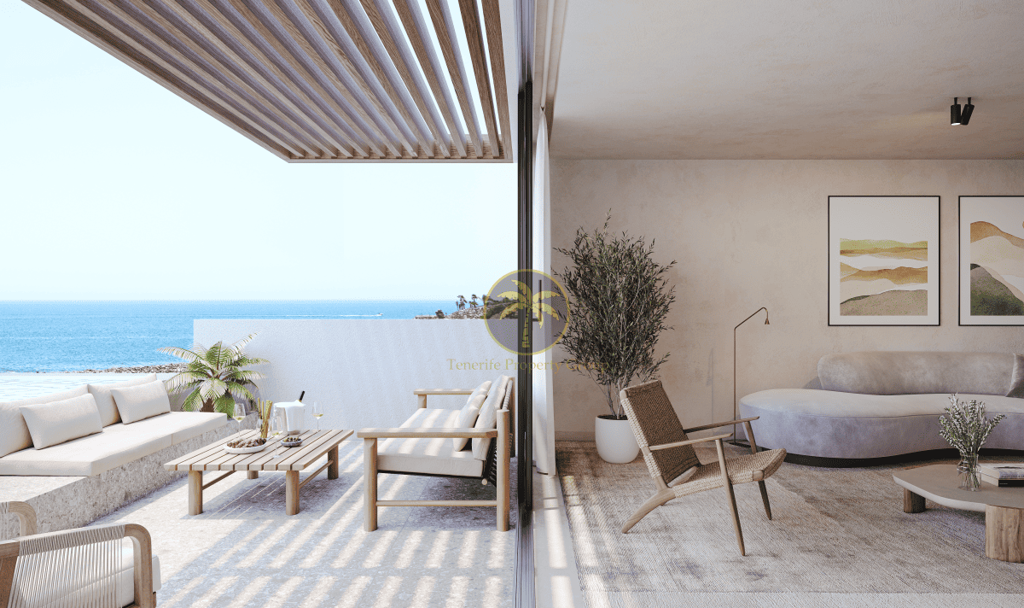 Image of 2 bed penthouse for sale in Callao Salvaje, Iconic