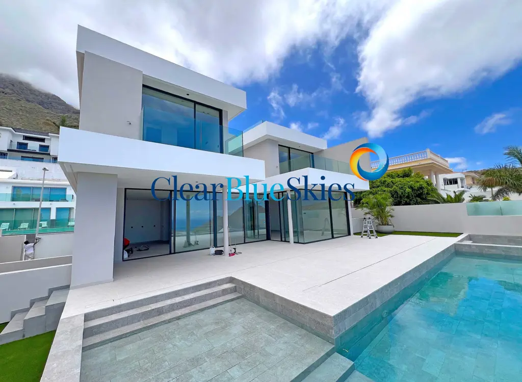 Image of 6 bed villa for sale in Torviscas Alto, Roque del Conde