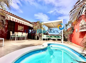 4 bed townhouse for sale in El Madroñal, Mirador del Roque