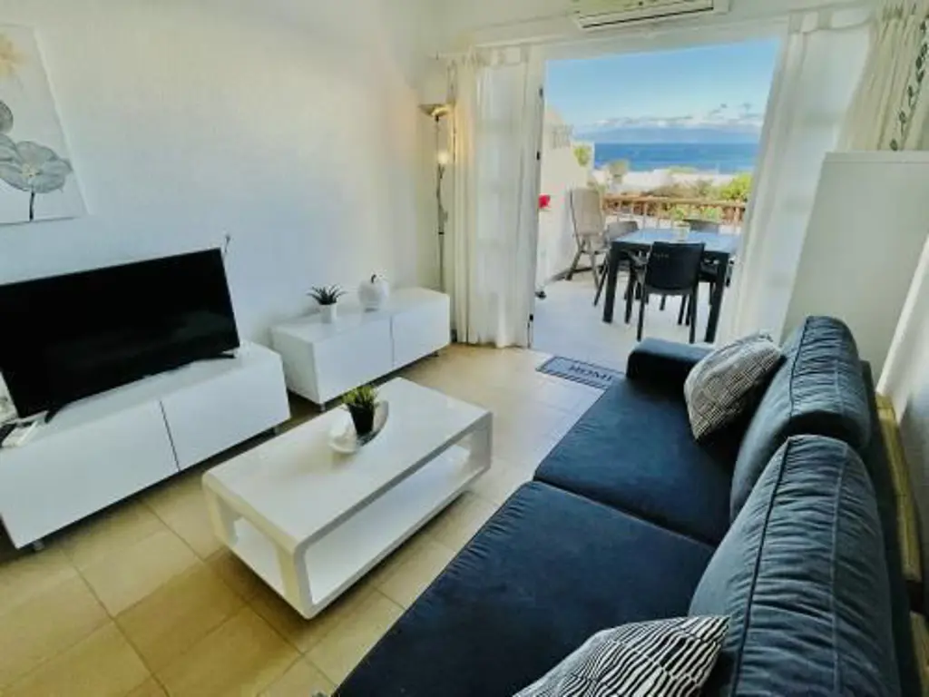 Image of Apartment for sale in Costa del Silencio, Los Geranios
