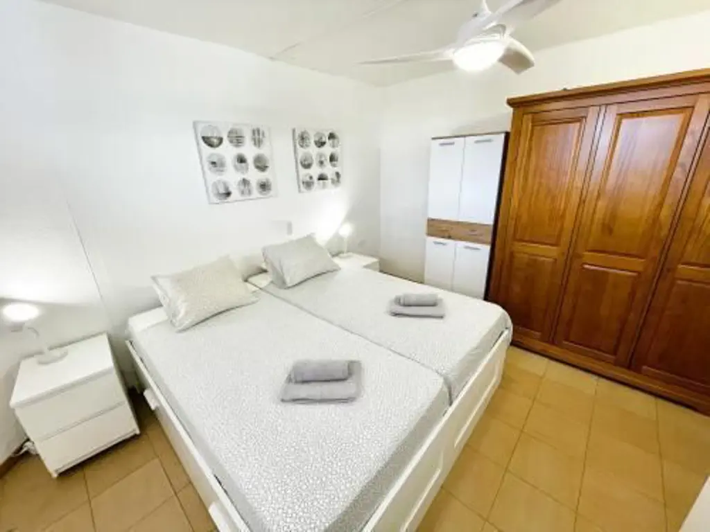 Image of Apartment for sale in Costa del Silencio, Los Geranios