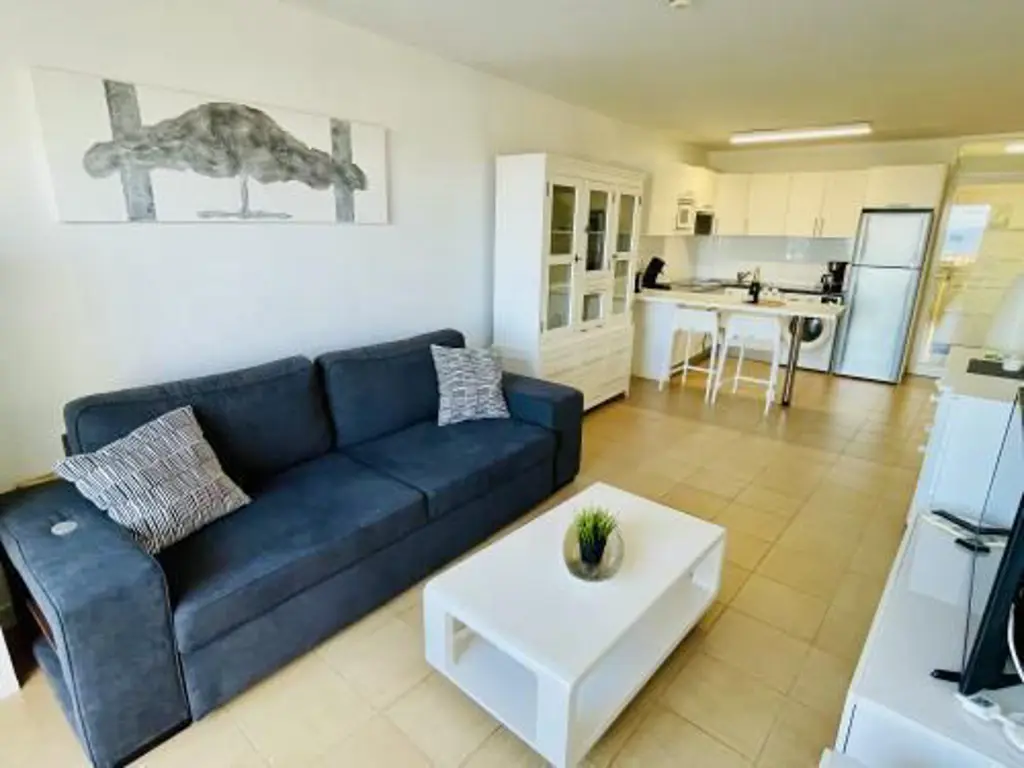 Image of Apartment for sale in Costa del Silencio, Los Geranios