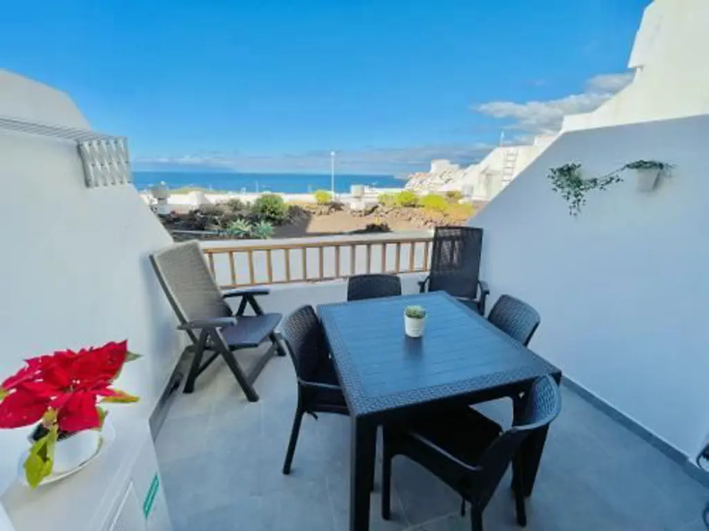 Image of Apartment for sale in Costa del Silencio, Los Geranios