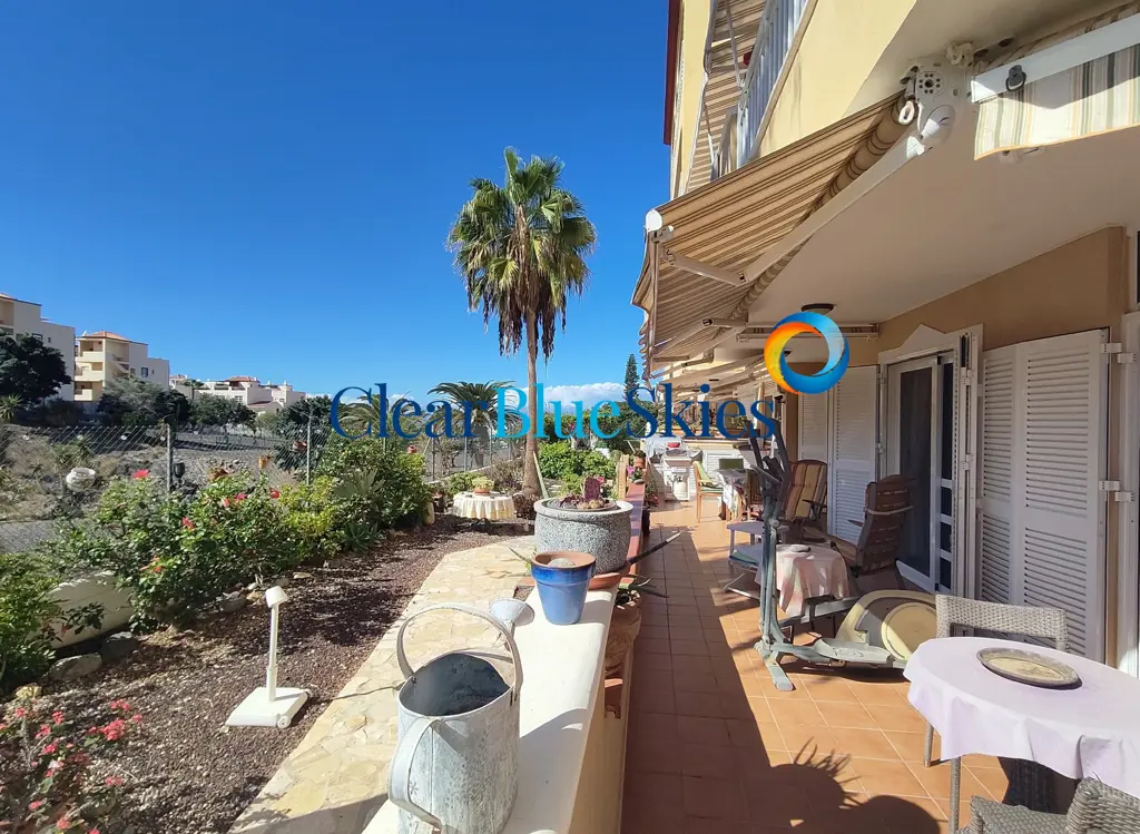 Image of 2 bed apartment for sale in Callao Salvaje, Callao Beach