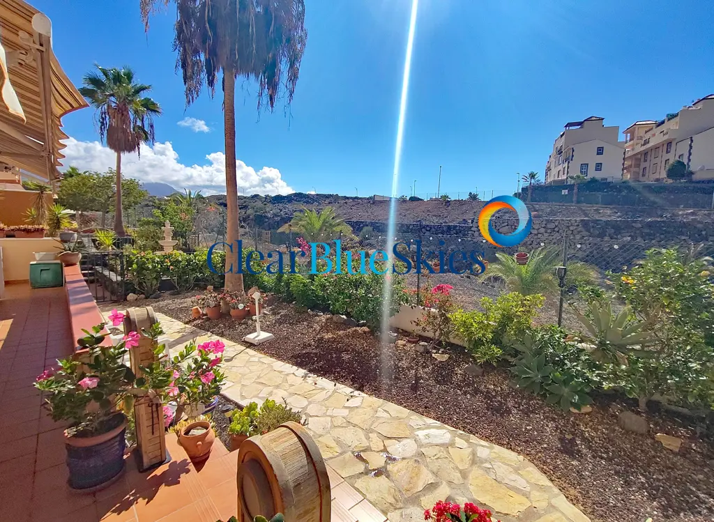 Image of 2 bed apartment for sale in Callao Salvaje, Callao Beach