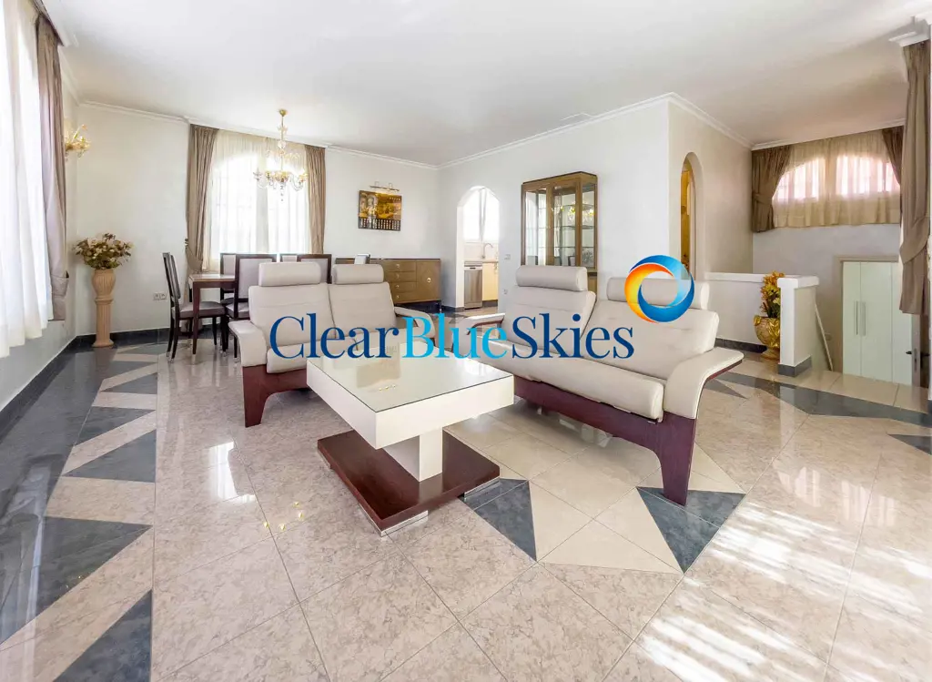 Image of 3 bed villa for sale in El Duque,  Parque de la Duquesa