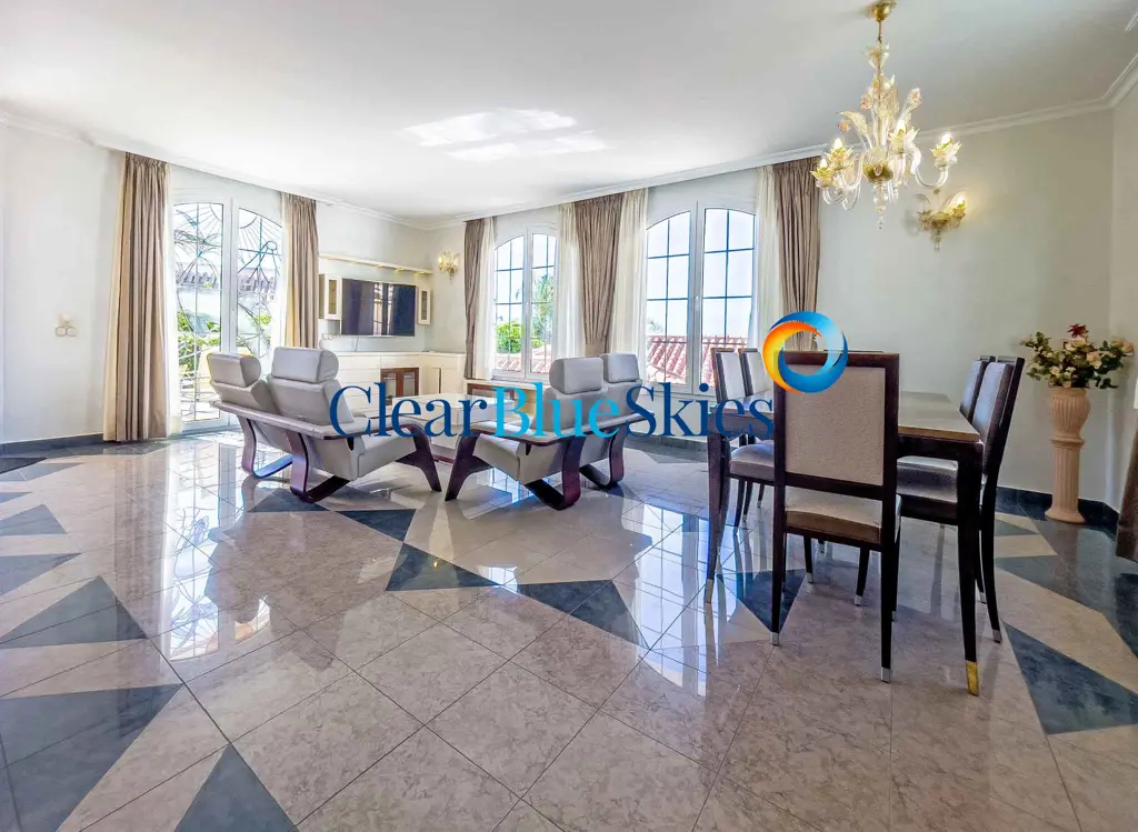 Image of 3 bed villa for sale in El Duque,  Parque de la Duquesa