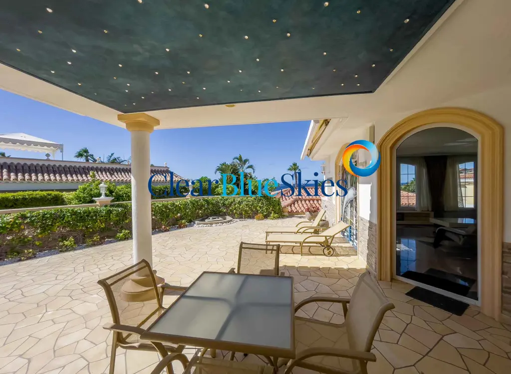 Image of 3 bed villa for sale in El Duque,  Parque de la Duquesa