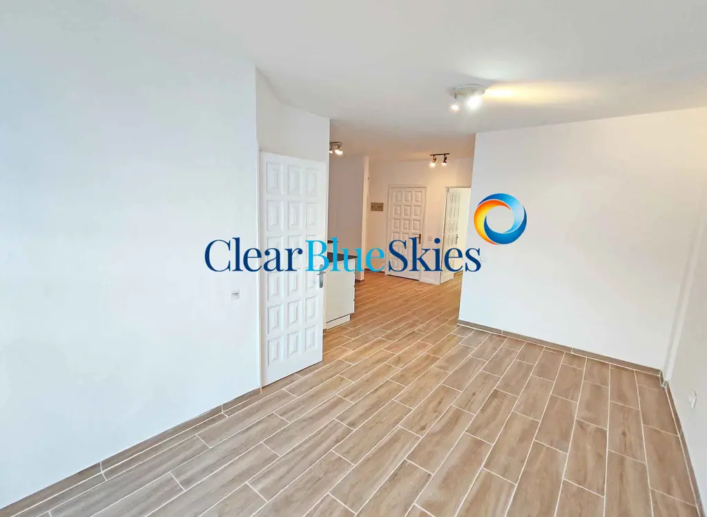 Image of 2 bed apartment for sale in Playa de la Arena, Edificio Elite