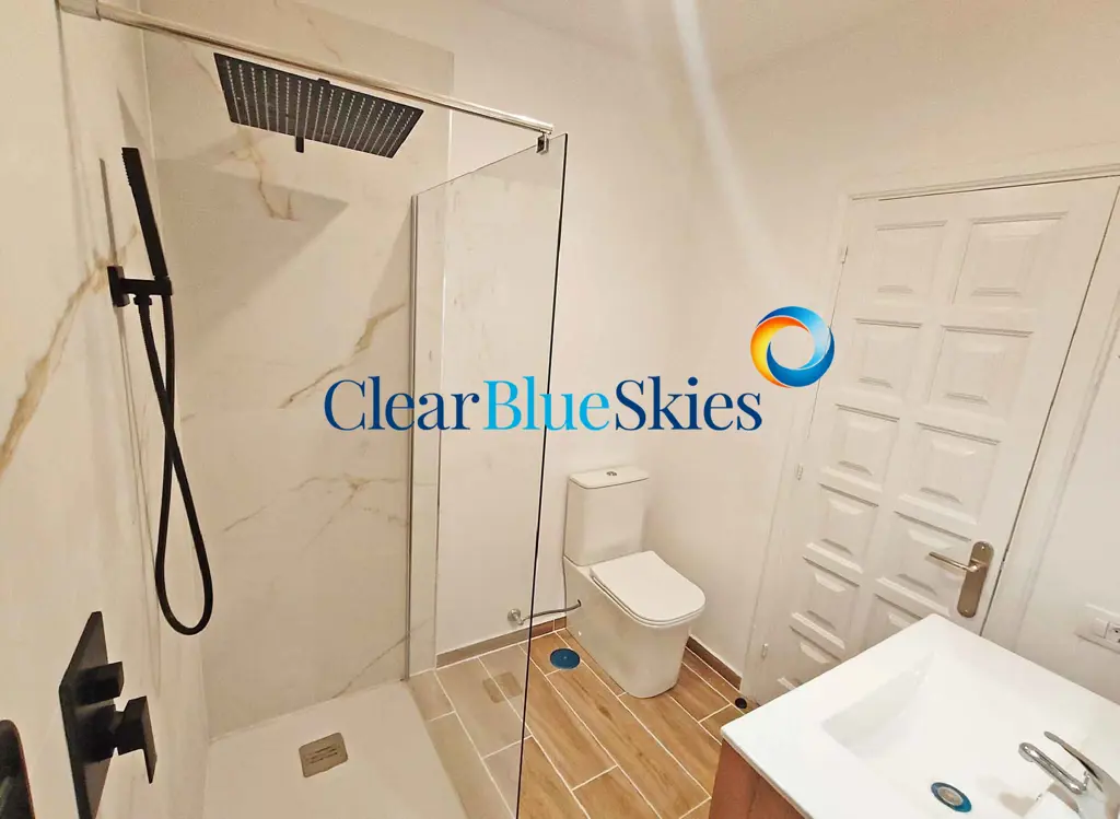 Image of 2 bed apartment for sale in Playa de la Arena, Edificio Elite