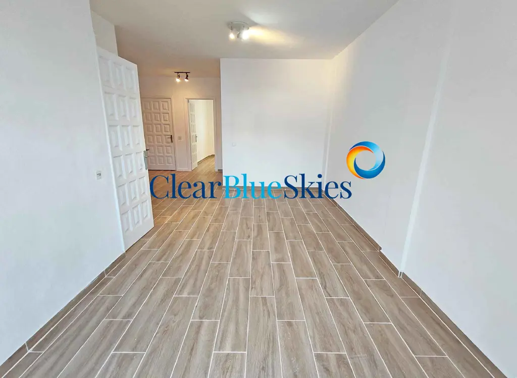 Image of 2 bed apartment for sale in Playa de la Arena, Edificio Elite