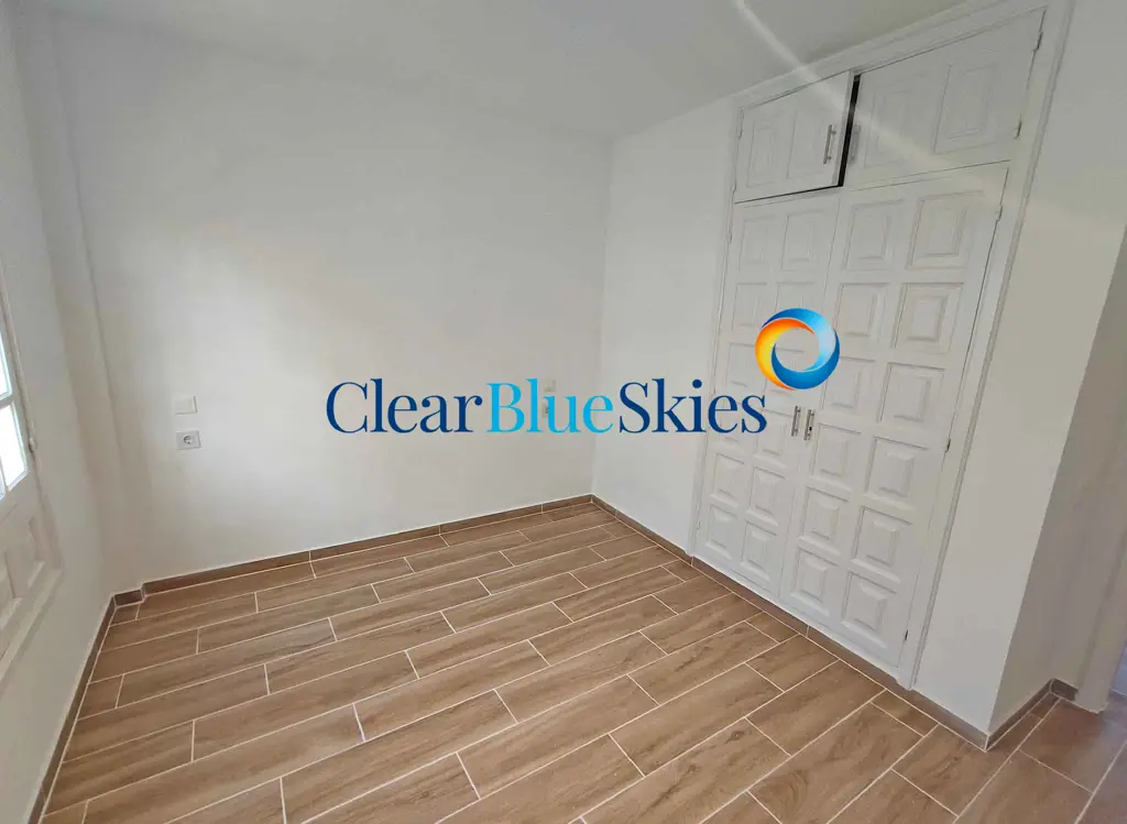 Image of 2 bed apartment for sale in Playa de la Arena, Edificio Elite