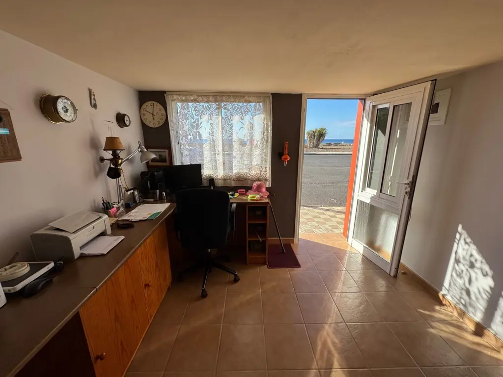 Image of 4 bed house for sale in La Tejita