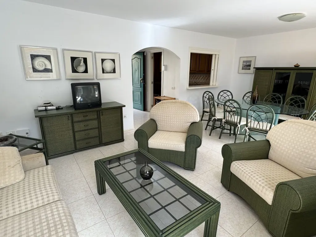 Image of Apartment for sale in Los Cristianos, Parque Tropical II