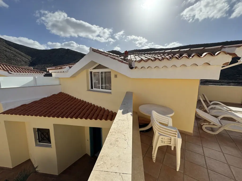 Image of Apartment for sale in Los Cristianos, Parque Tropical II