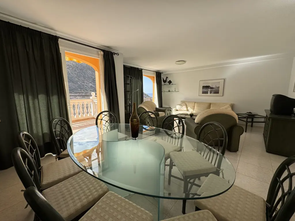 Image of Apartment for sale in Los Cristianos, Parque Tropical II