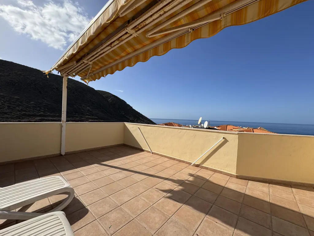 Image of Apartment for sale in Los Cristianos, Parque Tropical II