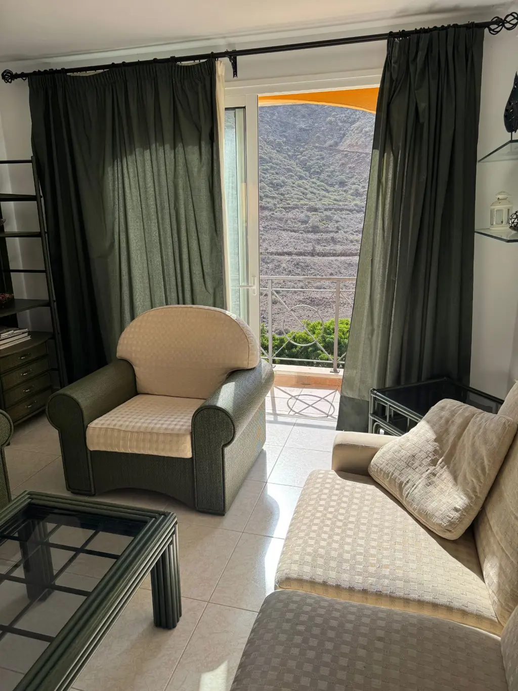 Image of Apartment for sale in Los Cristianos, Parque Tropical II