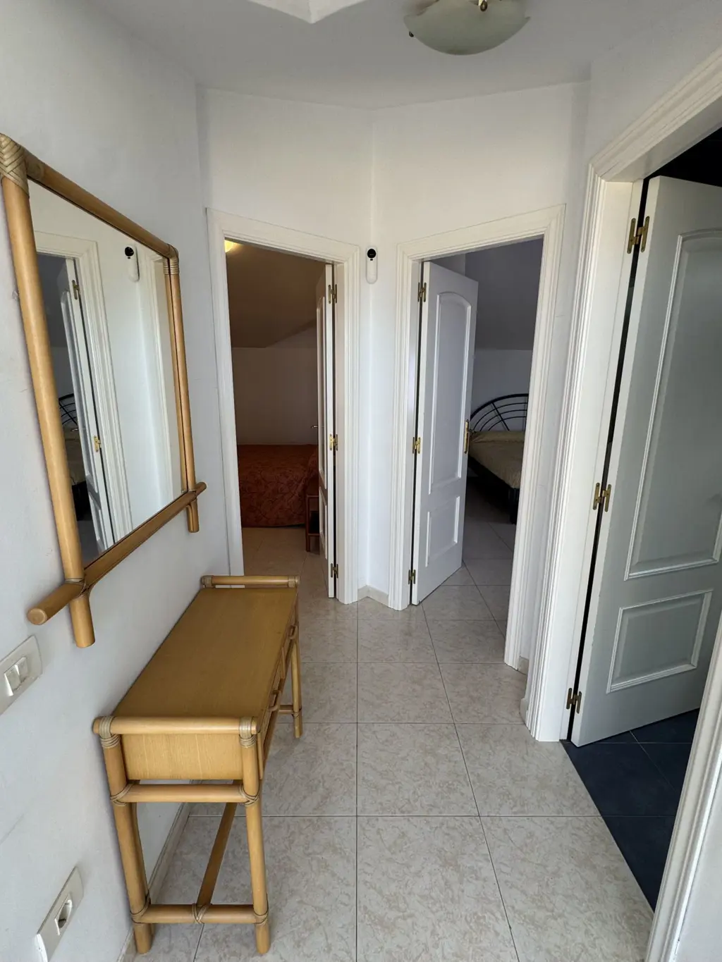 Image of Apartment for sale in Los Cristianos, Parque Tropical II